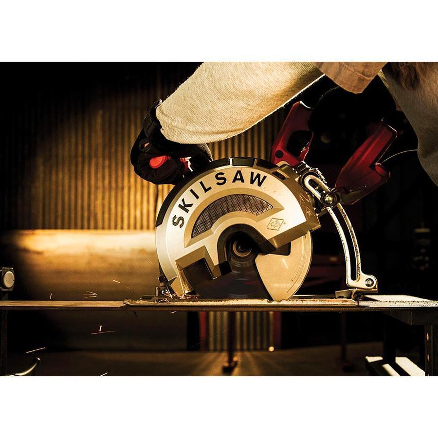 SKILSAW OUTLAW 15-Amp 8-in Worm Drive Corded Circular Saw with Steel Shoe